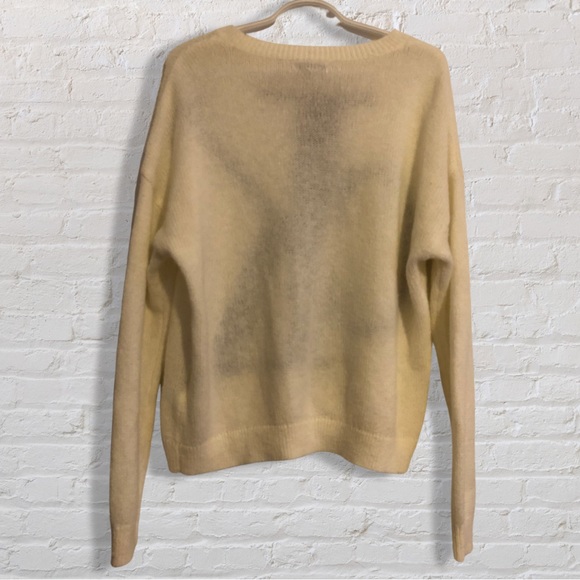 White knit Calvin Klein sweater - Picture 2 of 6